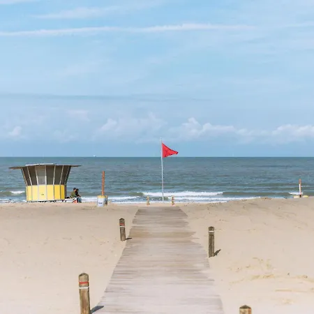 Daire Ruzette With Parking By Interhome Blankenberge