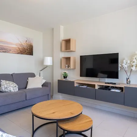 Ruzette With Parking By Interhome * Blankenberge